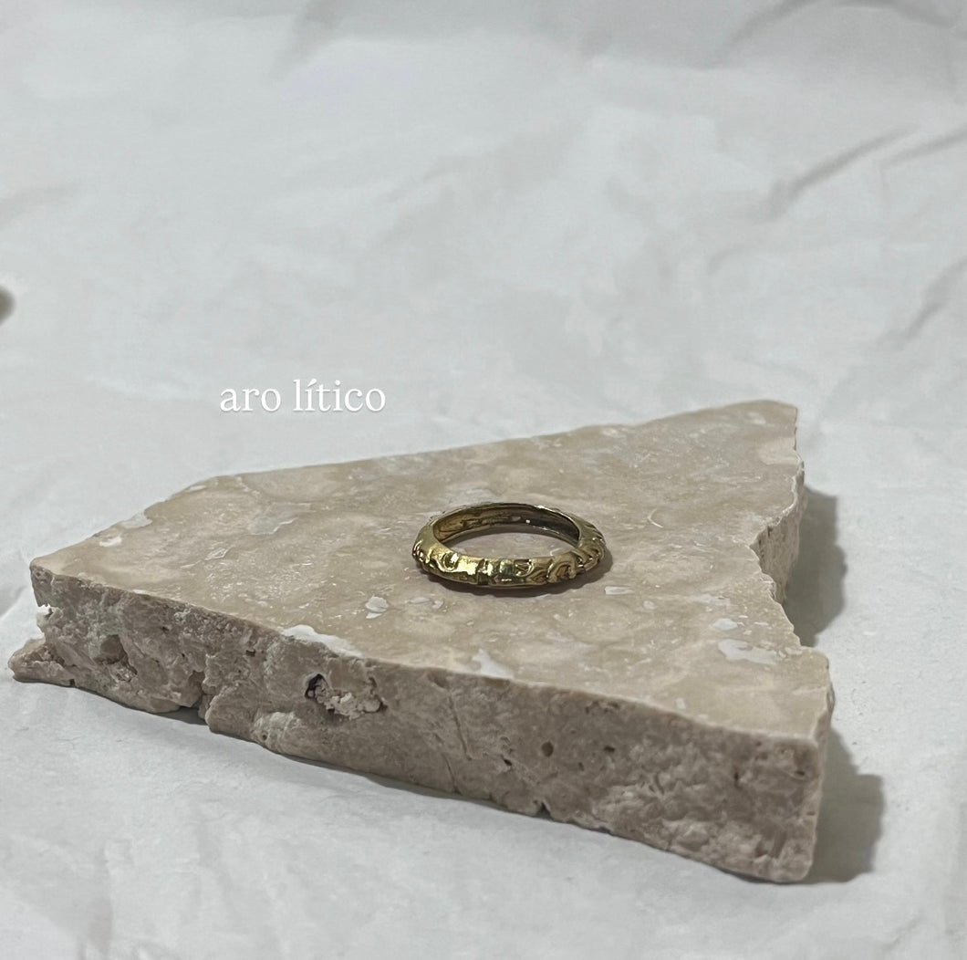 Aro lítico & Amuleto ring