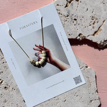 Load image into Gallery viewer, cuenquita necklace
