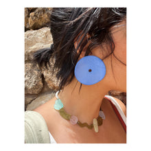 Load image into Gallery viewer, Taíno studs (MÁS COLORES DISPONIBLES)
