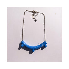 Load image into Gallery viewer, Curvita y puntos necklace
