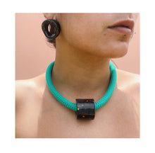 Load image into Gallery viewer, Cuenca multicolor specks necklace
