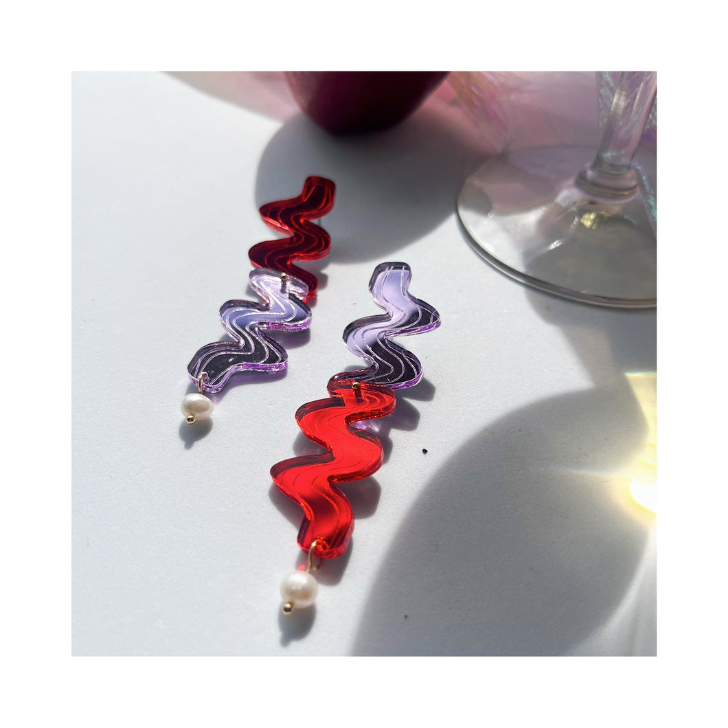 Squiggle ornament